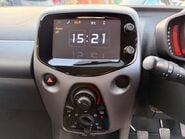 Toyota Aygo VVT-I X-PLAY 14