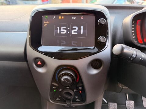 Toyota Aygo VVT-I X-PLAY 14