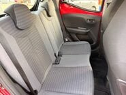 Toyota Aygo VVT-I X-PLAY 8