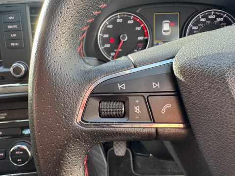 SEAT Leon TSI FR TECHNOLOGY 13