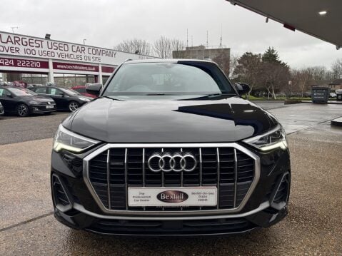 Audi Q3 TFSI QUATTRO S LINE 8