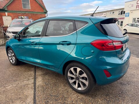 Ford Fiesta TITANIUM 7