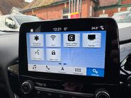 Ford Fiesta TITANIUM 22