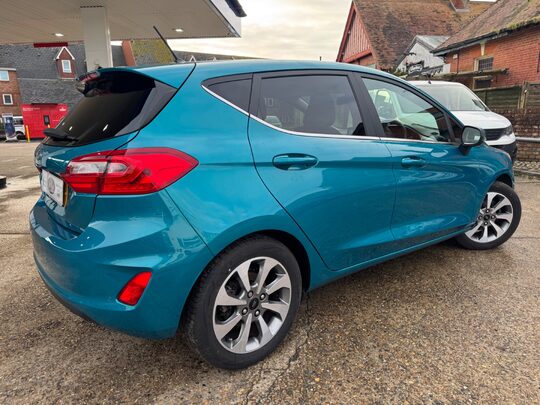 Ford Fiesta TITANIUM 