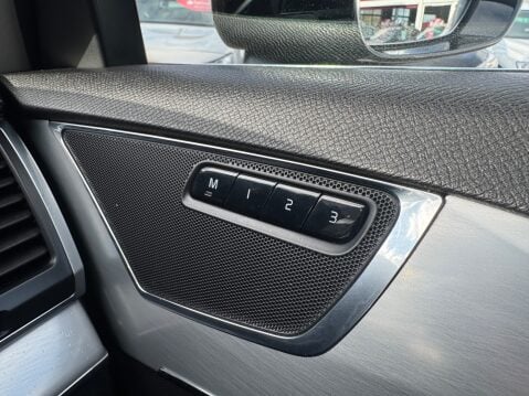 Volvo XC90 D5 POWERPULSE MOMENTUM AWD 23