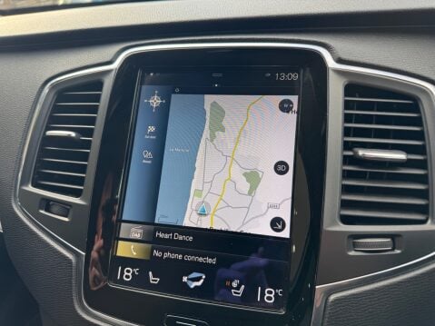 Volvo XC90 D5 POWERPULSE MOMENTUM AWD 21