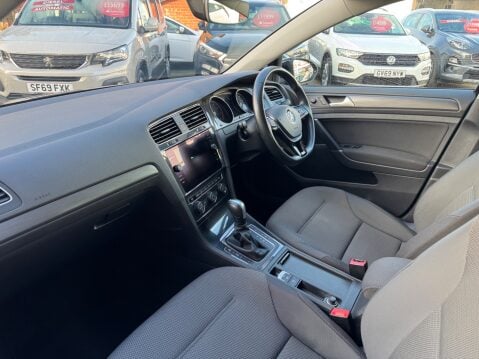 Volkswagen Golf MATCH EDITION TSI EVO DSG 11