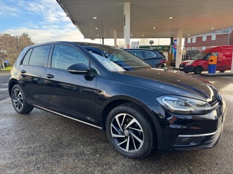 Volkswagen Golf MATCH EDITION TSI EVO DSG 6