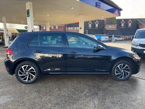 Volkswagen Golf MATCH EDITION TSI EVO DSG 4