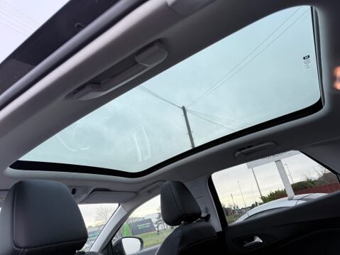 Vauxhall Grandland X ELITE NAV 16