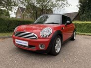 Mini Hatch 1.6 COOPER 1