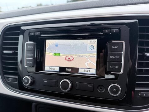 Volkswagen Beetle DESIGN TDI DSG 14