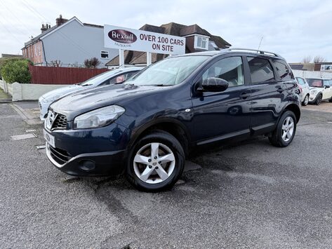 Nissan Qashqai VISIA PLUS 2 - 7 SEATER