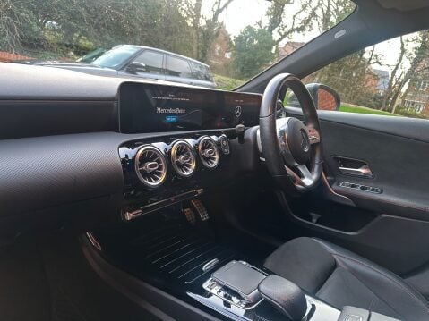 Mercedes-Benz A Class A 200 AMG LINE PREMIUM AUTOMATIC 8