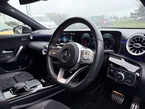 Mercedes-Benz A Class A 200 AMG LINE PREMIUM AUTOMATIC 10