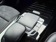 Mercedes-Benz A Class A 200 AMG LINE PREMIUM AUTOMATIC 18