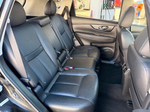 Nissan X-Trail DCI TEKNA XTRONIC 5