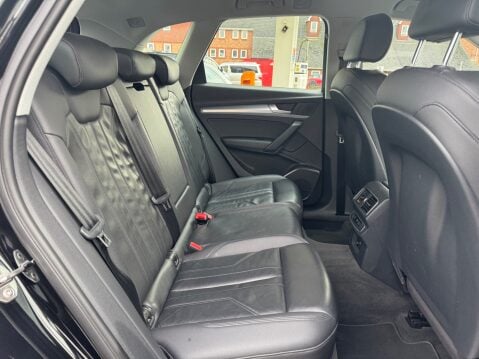 Audi Q5 TDI QUATTRO SPORT 12