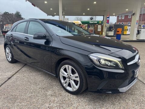Mercedes-Benz A Class A 180 SPORT PREMIUM 6