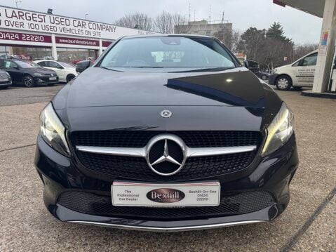 Mercedes-Benz A Class A 180 SPORT PREMIUM 8