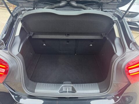 Mercedes-Benz A Class A 180 SPORT PREMIUM 10