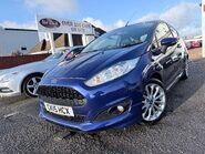 Ford Fiesta 1.0 ZETEC S 2
