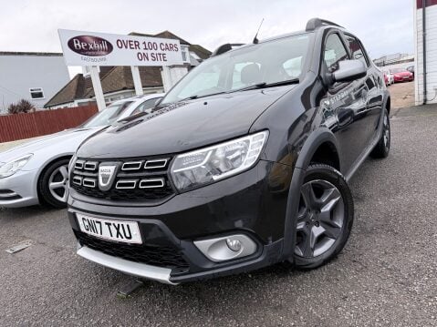Dacia Sandero Stepway 0.9 LAUREATE TCE 2