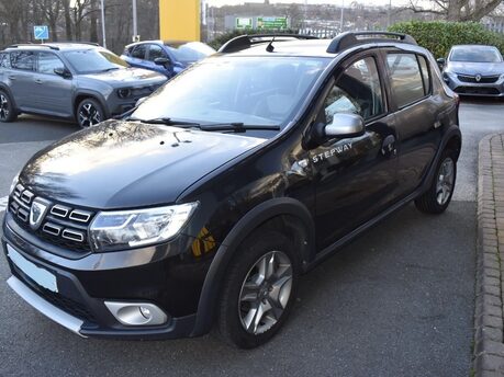 Dacia Sandero Stepway LAUREATE TCE
