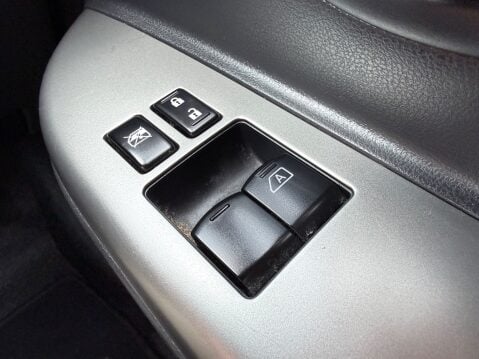 Nissan MICRA 1.2 TEKNA DIG-S 19