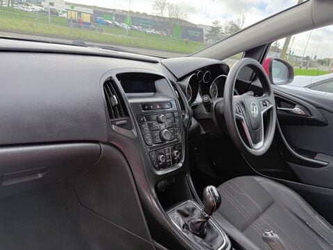 Vauxhall Astra 1.6 ACTIVE 8