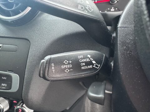 Audi A1 TDI S LINE 16