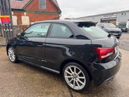 Audi A1 TDI S LINE 6