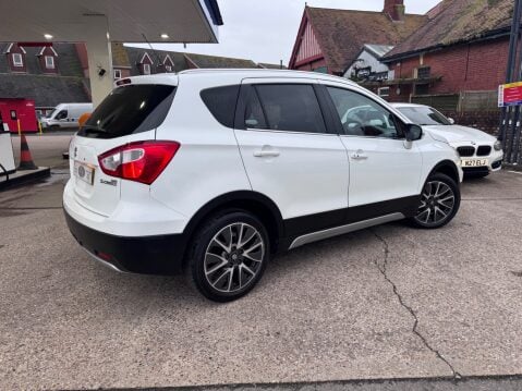 Suzuki SX4 S-Cross SZ-T 2