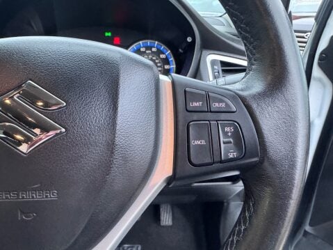 Suzuki SX4 S-Cross SZ-T 14