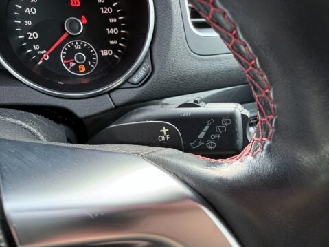 Volkswagen Golf 2.0 GTI 5DR 17
