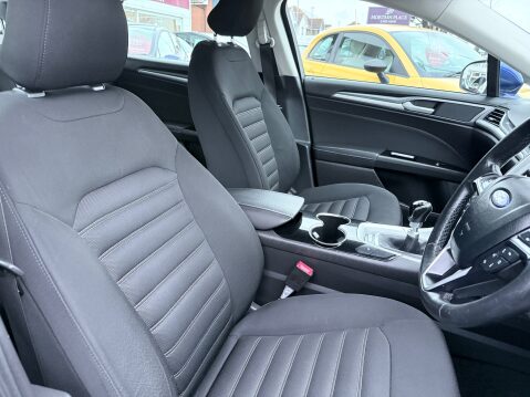 Ford Mondeo 2.0 ZETEC TDCI 13