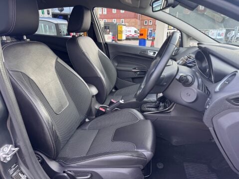 Ford Fiesta TITANIUM X 3