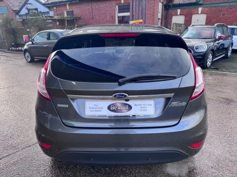 Ford Fiesta TITANIUM X 9