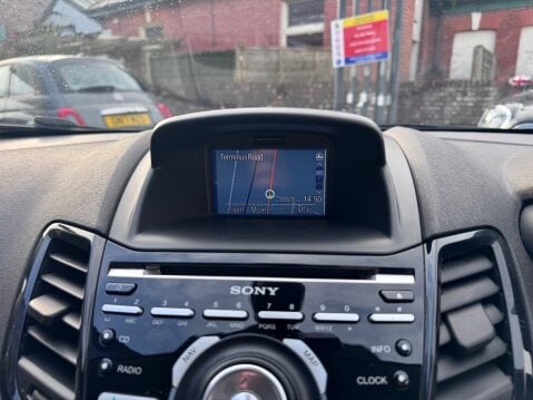 Ford Fiesta TITANIUM X 21