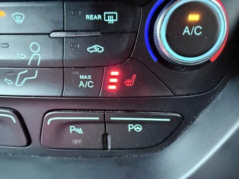 Ford Kuga 1.5 ST-LINE X TDCI AUTOMATIC 24