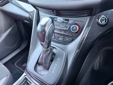 Ford Kuga 1.5 ST-LINE X TDCI AUTOMATIC 18