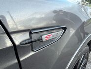 Ford Kuga 1.5 ST-LINE X TDCI AUTOMATIC 5