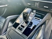 Porsche Cayenne TURBO S 20