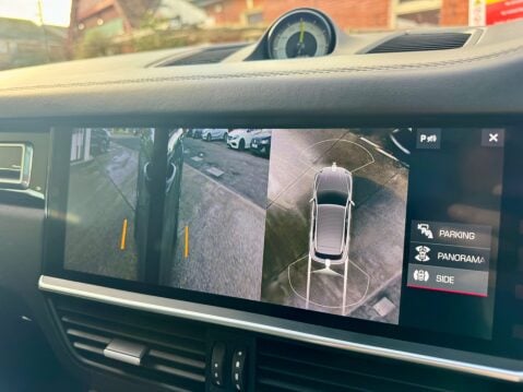 Porsche Cayenne TURBO S 29