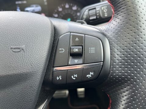 Ford Focus 1.5 182 ST-LINE X AUTOMATIC 18