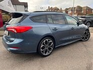 Ford Focus 1.5 182 ST-LINE X AUTOMATIC 2