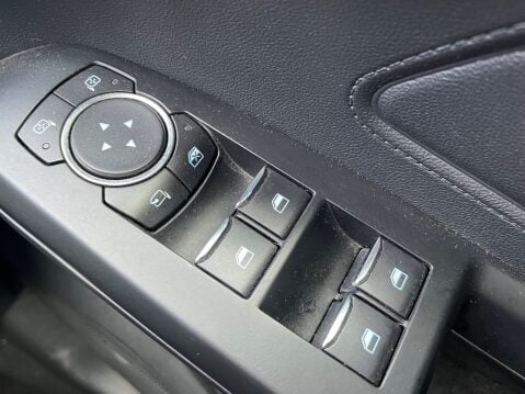 Ford Focus 1.5 182 ST-LINE X AUTOMATIC 31