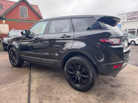 Land Rover Range Rover Evoque ED4 SE TECH 7