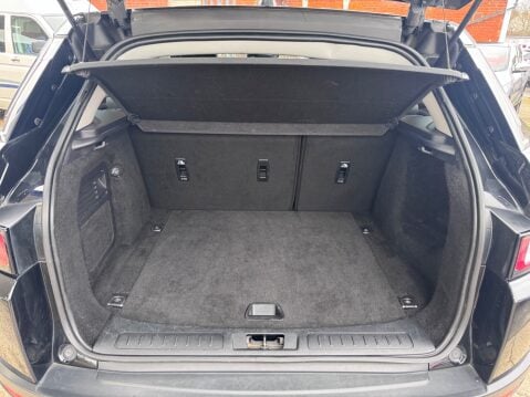 Land Rover Range Rover Evoque ED4 SE TECH 10