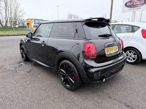 Mini Hatch 1.5 COOPER SPORT 7